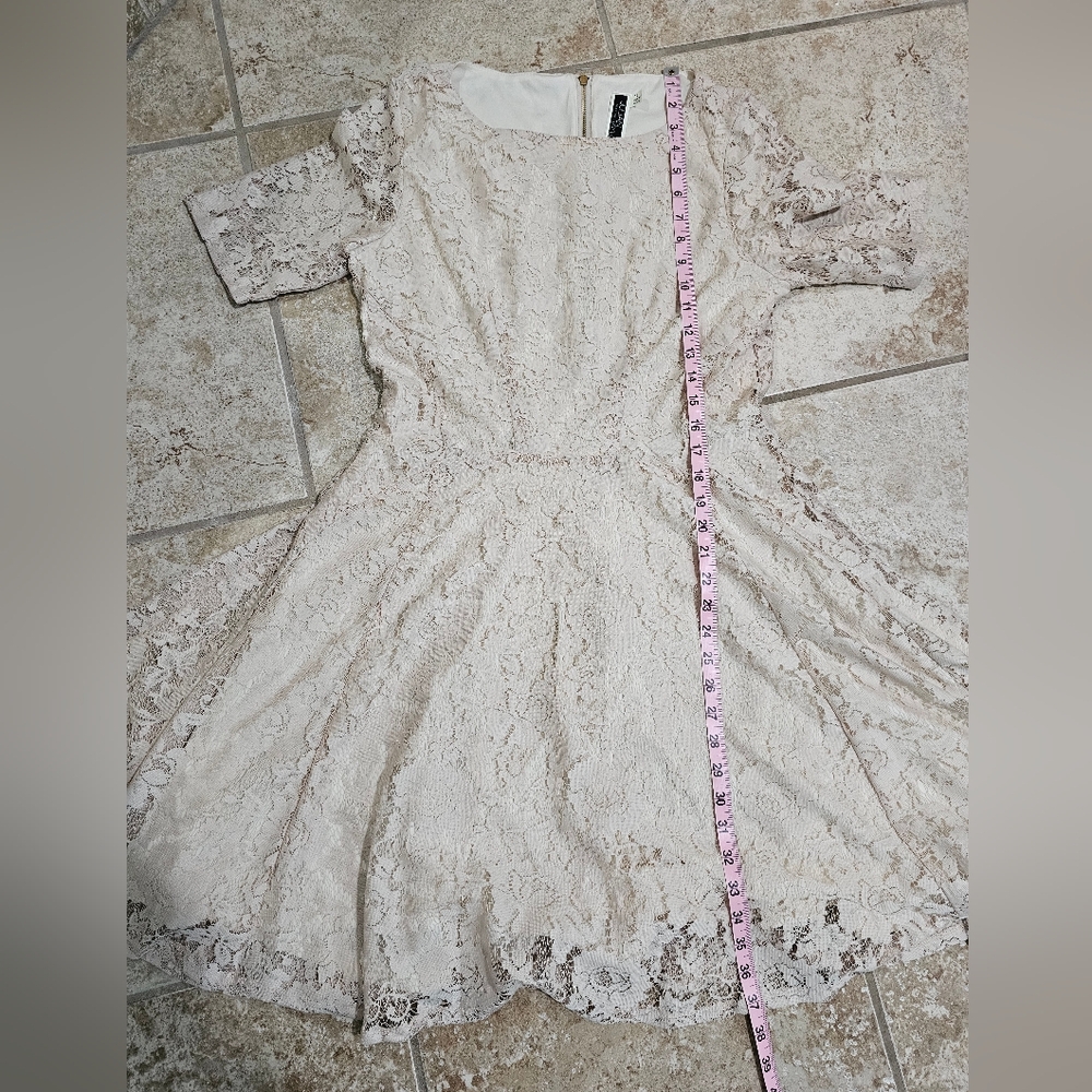 Julian Taylor Women 12 Cream Floral Lace Fit & Flare Dress Timeless Cottagecore - Picture 7 of 7